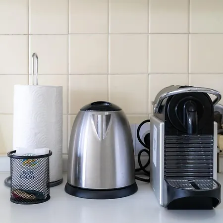 Proche Plages Parking Etage Eleve Terrasse أنتيب