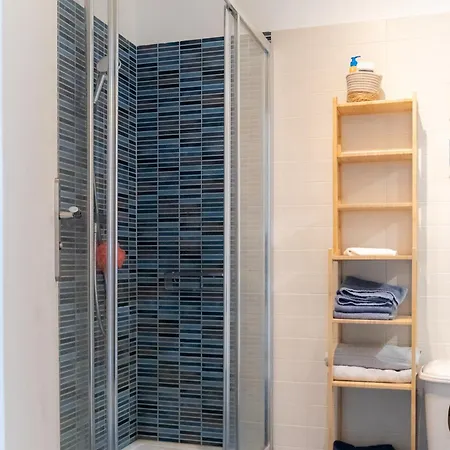 Appartement Proche Plages Parking Etage élevé Terrasse